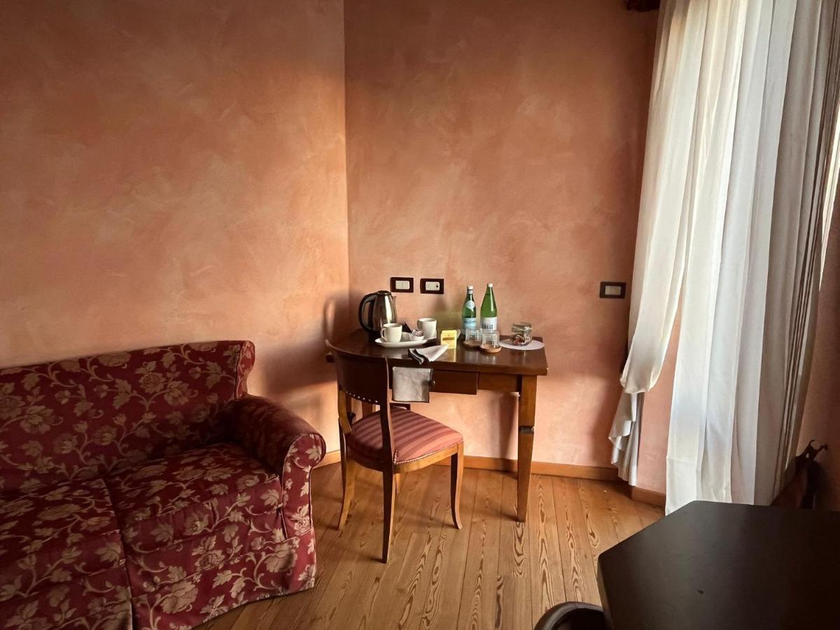 039 Maggioni B&B Монтевеккія Екстер'єр фото