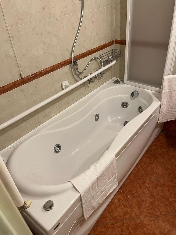 039 Maggioni B&B Монтевеккія Екстер'єр фото